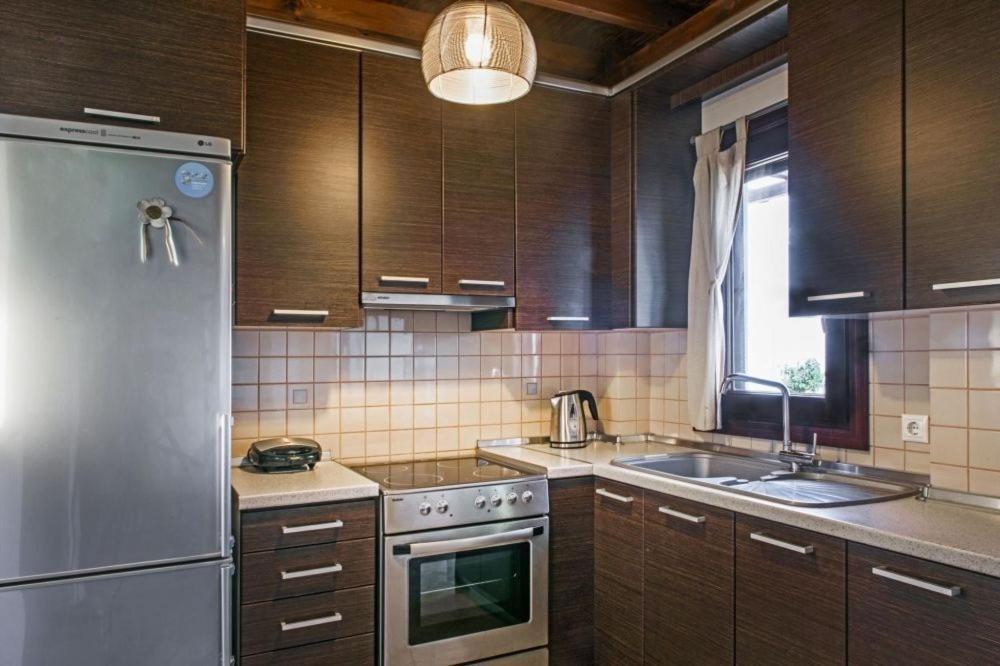 Katevi Luxury Seafront Villa Ιερισσός Εξωτερικό φωτογραφία