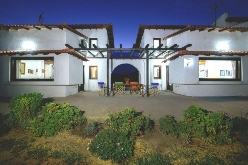 Katevi Luxury Seafront Villa Ιερισσός Εξωτερικό φωτογραφία