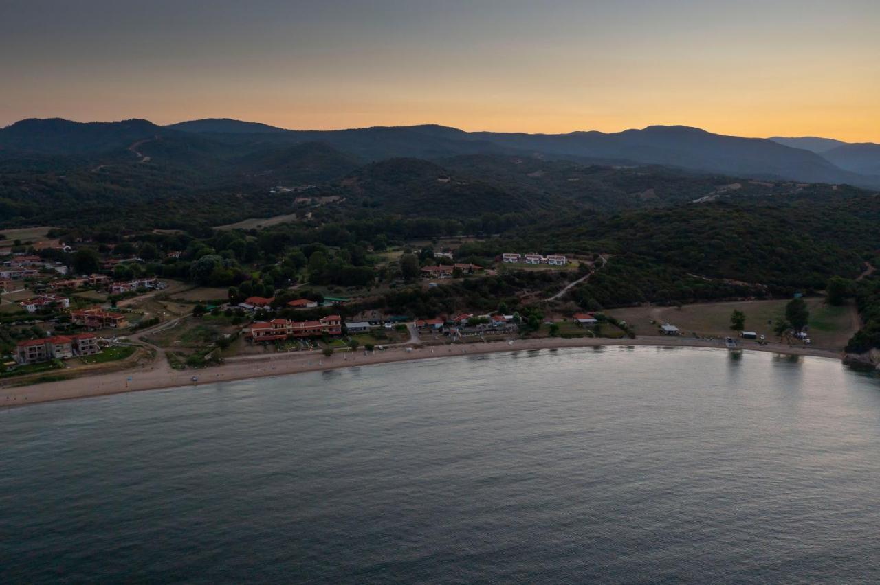 Katevi Luxury Seafront Villa Ιερισσός Εξωτερικό φωτογραφία