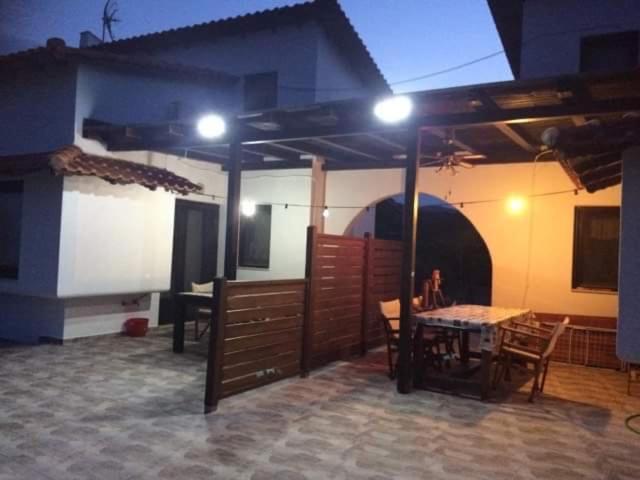 Katevi Luxury Seafront Villa Ιερισσός Εξωτερικό φωτογραφία